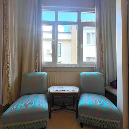 Apartment Timeless Elegance House Moda View