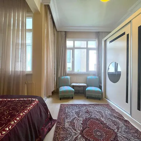 Apartment Timeless Elegance House Moda View